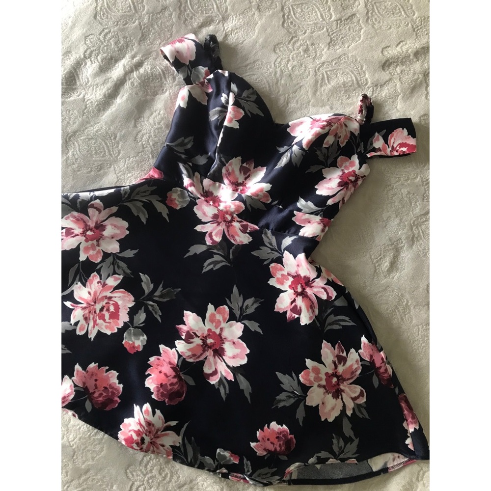 Floral dress 💐